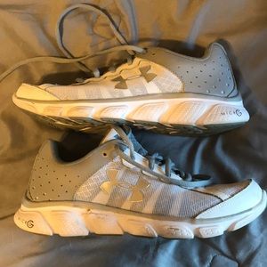 UnderArmor shoes